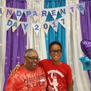 Meet your Posher, Cassandra